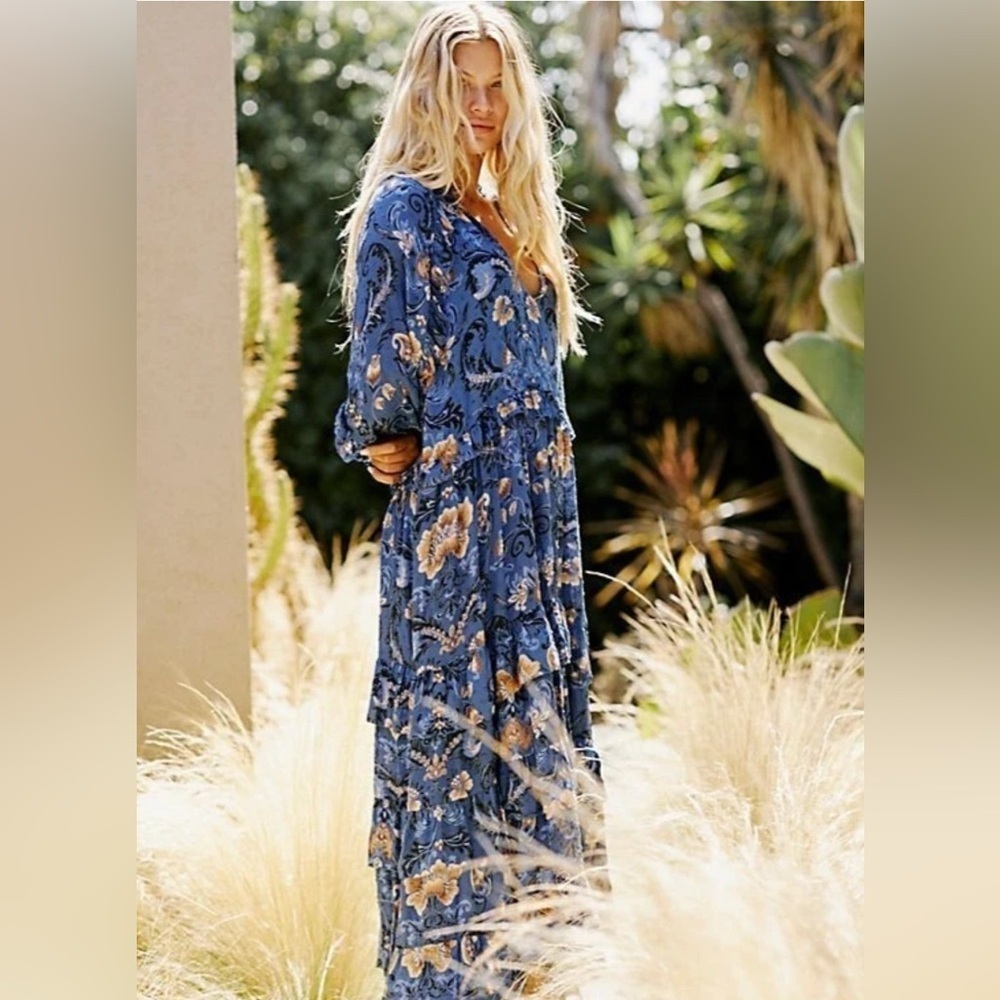 Spell Aurora Gown in blue EUC very relaxed dress - Picture 5 of 8